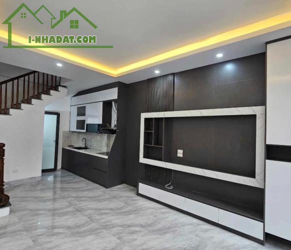 B.Á.N NHÀ PHỐ TRỊNH VĂN BÔ, 5 TẦNG, NỘI THẤT, NHÀ MỚI, LÔ GÓC, 38M2, GẦN HỒ, Ô TÔ TRÁNH - 3