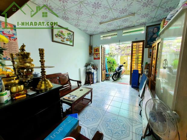 Nhà đường 6 Linh trung Thủ Đức 11tỷ/166m2.