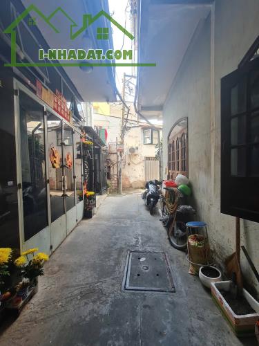 🔥 BÁN NHÀ HẺM XE HƠI-GIÁ HIẾM – 3 TẦNG – LẠC LONG QUÂN, TÂN BÌNH 🔥