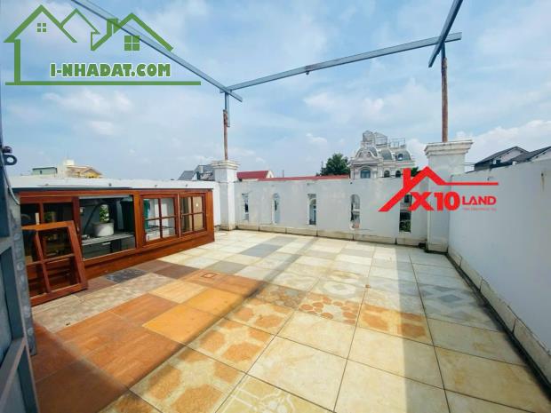Bán Gấp Biệt Thự 2 mặt tiền cách Nguyễn Ái Quốc 30m, chỉ 8.5tỷ.