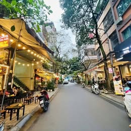 BÁN NHÀ BA ĐÌNH - NGỌC HÀ - ĐỘI CẤN - Ở NGAY -  55M - MẶT TIỀN 9M - Ô TÔ KINH DOANH