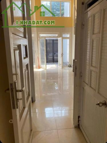 Nhà sổ hồng riêng khủng 3,1mx30m đúc lửng đông hưng thuận chợ cầu q12 - 3