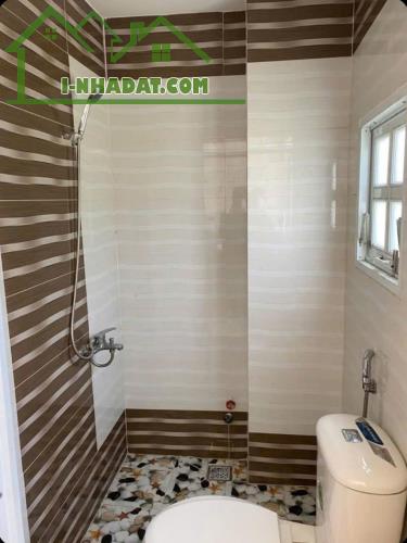 Nhà sổ hồng riêng khủng 3,1mx30m đúc lửng đông hưng thuận chợ cầu q12