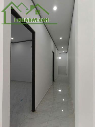 CHÍNH CHỦ VỀ QUÊ BÁN GẤP NHÀ 2 LẦU GIÁP PHƯỜNG TÂN PHONG - 3