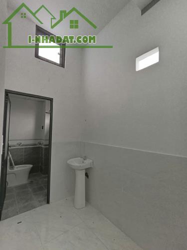 CHÍNH CHỦ VỀ QUÊ BÁN GẤP NHÀ 2 LẦU GIÁP PHƯỜNG TÂN PHONG - 5