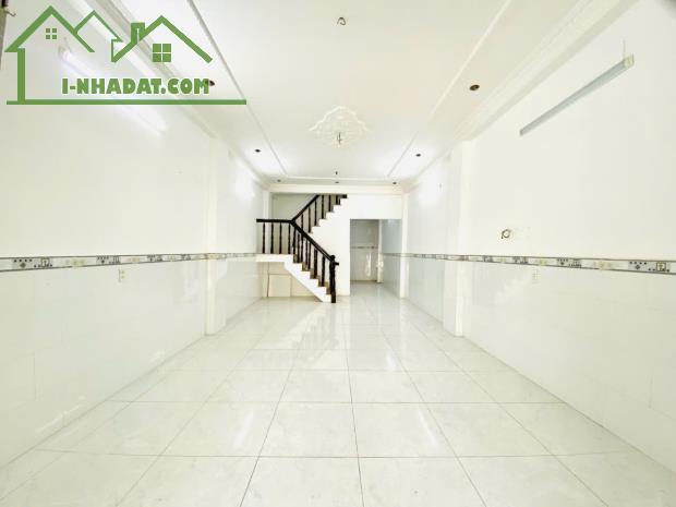 BÁN NHÀ GÒ VẤP, HXH, 56M2, 2 TẦNG BTCT, NHỈNH 4 TỶ. - 2