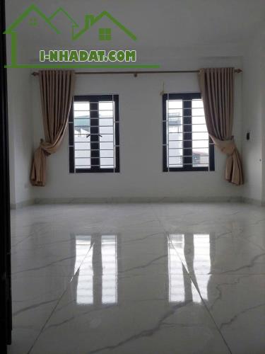 BÁN NHÀ 5 TẦNG – Ô TÔ ĐỖ CỬA  – GẦN CHỢ, TRƯỜNG HỌC – 5 PHÚT RA AEON MALL - 1