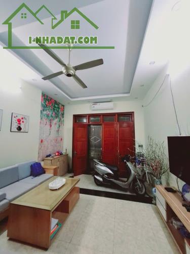 BÁN NHÀ NGÕ THÔNG – HÀNG XÓM AEON - DÂN XÂY CHẮC CHẮN – ĐẸP LONG LANH