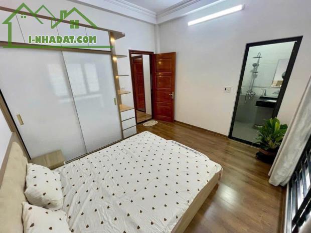 TOÀ CCMN VỊ TRÍ SIÊU ĐẸP, CÁCH PHỐ 15M - XÂY 7 TẦNG, 10 PKK, DÒNG TIỀN 50TR/TH - 1