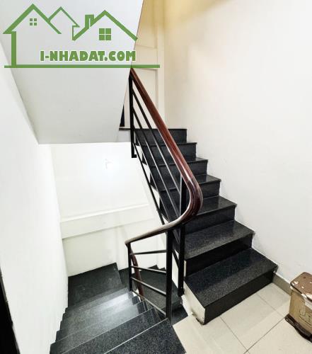 NHÀ MẶT TIỀN KD NGUYỄN TRỌNG TUYỂN, 4 TẦNG, TÂN BÌNH, 4X11M, CHỈ 11.9 TỶ TL