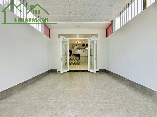 Bán nhà Mặt tiền An Phú Đông, Quận 12 khu hiếm nhà bán 4.6x18m, 2 tầng hơn 4Tỷ - 1