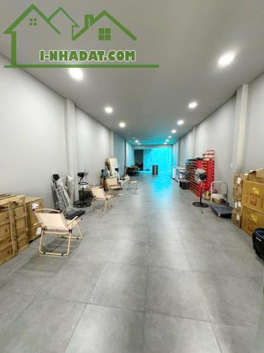 Nhà MT Phạm Hùng vỉa hè rộng 3m ngay cầu Nguyễn Tri Phương P9Q8 - 1