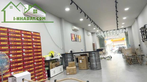 Nhà MT Phạm Hùng vỉa hè rộng 3m ngay cầu Nguyễn Tri Phương P9Q8 - 2