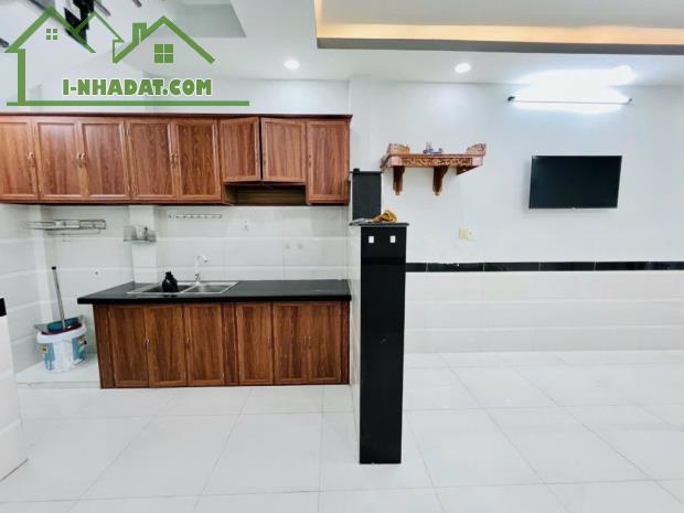 BÁN NHÀ - GẦN QUANG TRUNG GV & CHỢ PHẠM VĂN BẠCH - DT 34M² - 2 TẦNG CHỈ HƠN 3 TỶ, - 1