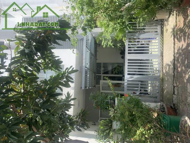 Bán nhà Kinh Dương Vương 180m2 cạnh Võ Văn Kiệt. Giá chỉ 5.8Tỷ - 1