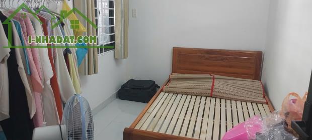 ♥ Nhà 2 mặt kiệt, cách MT Hoàng Diệu 45m, kiệt thông, gần Chợ Mới, 2 tầng, chắc đẹp ở - 3