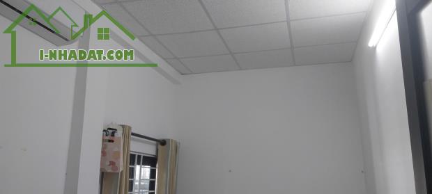 ♥ Nhà 2 mặt kiệt, cách MT Hoàng Diệu 45m, kiệt thông, gần Chợ Mới, 2 tầng, chắc đẹp ở - 2