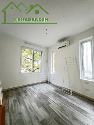 HIẾM ! BÁN NHÀ MẶT NGÕ MỸ ĐÌNH, DÂN XÂY, VÀI BƯỚC RA PHỐ, 41m - 8 TỶ HƠN. - 2
