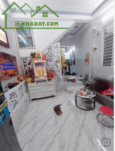 BÁN NHÀ XINH 2 TẦNG HẺM Ô TÔ ĐƯỜNG NGÔ ĐẾN VĨNH PHƯỚC