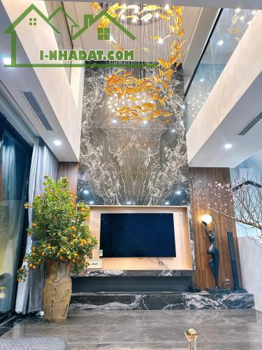 Cần bán gấp căn Shophouse Khai Sơn, DT 90m2, nhà hoàn thiện cao cấp, view trường học.