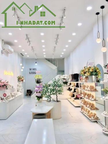 Gò Vấp ! Sang nhượng MẶT BẰNG KINH DOANH shop GIÀY DÉP do chuyển địa điểm, Tel : - 2