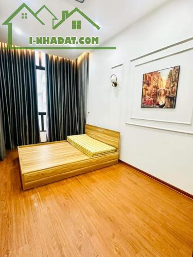 Nhỉnh 6 Tỷ-Nhà Đẹp-Ô Tô Gần-Khu Vực Tây Mỗ-Nam Từ Liêm: 40m x 5 Tầng - 1