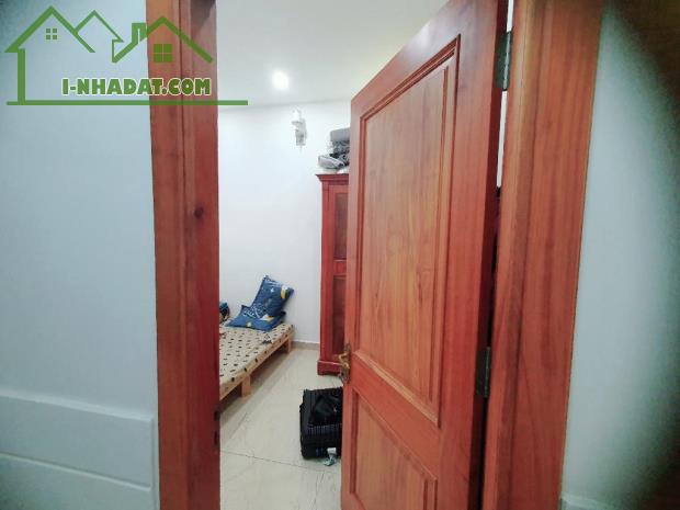 MT NGUYỄN OANH P17 THU NHẬP 80TR 6 LẦU VỊ TRÍ ĐẸP TRẢ GIÁ LÀ CHỐT - 2