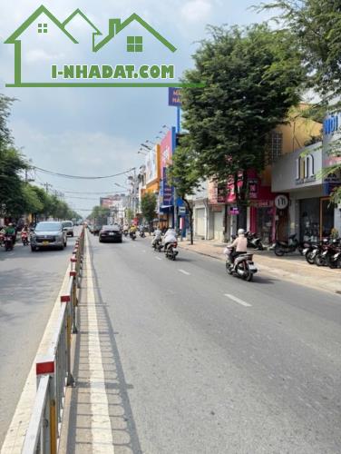 Bán nhà mặt tiền Trường Chinh, Tân Bình, 40m2 - 2