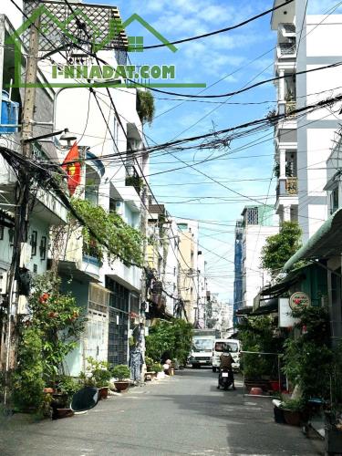 NHÀ 4 TẦNG HẺM XE TẢI 7M THÔNG NGAY KHUÔNG VIỆT GẦN CV ĐẦM SEN - 59M2 NỞ HẬU -CHỈ 6 TỶ XÍU