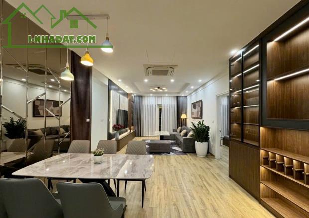 (Tin thật 100%) Căn hộ 157m2 x 4PN tại KĐT Xuân Phương Residence - Ban công Đông Nam -