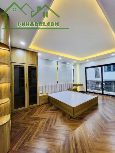 BÁN NHÀ GẦN NGÃ TƯ HÀO NAM – HOÀNG CẦU, NGÕ THÔNG, GẦN ĐƯỜNG ÔTÔ, NHÀ MỚI 5 TẦNG THANG MÁY - 1
