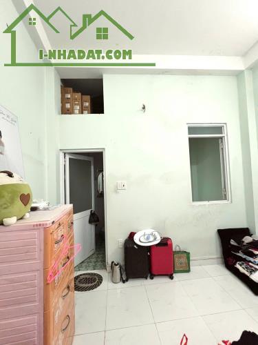 NHÀ 4 TẦNG HẺM XE TẢI 7M THÔNG NGAY KHUÔNG VIỆT GẦN CV ĐẦM SEN - 59M2 NỞ HẬU -CHỈ 6 TỶ XÍU - 2
