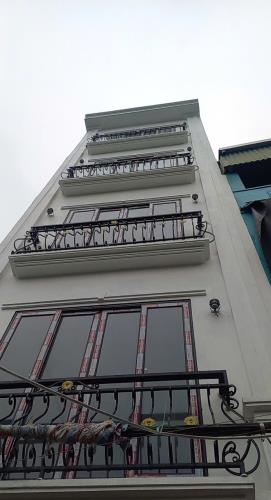 THÊM MỘT SIÊU PHẨM Ô TÔ NGHỈ TRONG NHÀ GẦN NGÃ 3 LẠC THỊ Ngọc Hồi, Thanh Trì, Hà Nội