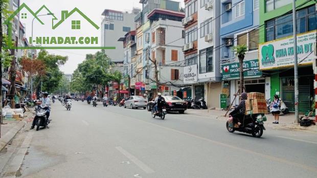 Giá Đầu Tư, Bán Đất Tặng Nhà 3T MP Quận Hai Bà Trưng 71M2 MT 5M Vỉa Hè KD Đỉnh Giá 25.5 T