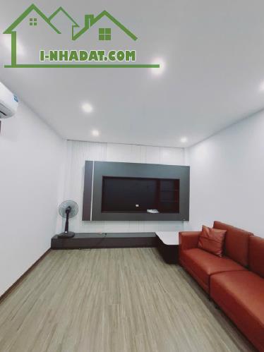 MỚI-BAN NHÀ-NGỌC THUỴ-LONG BIÊN-FULL NỘI THẤT-NGO NÔNG-32m2,5T,5.98Tỷ - 3