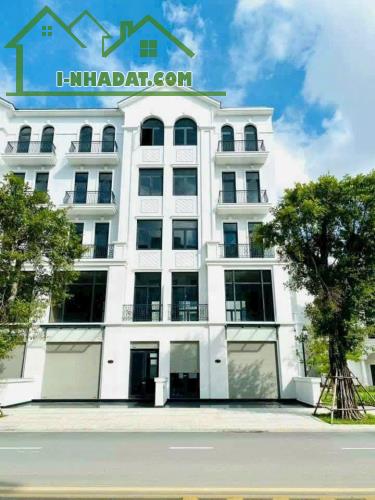 CƠ HỘI SỞ HỮU NHÀ PHỐ VINHOMES GRAND PARK