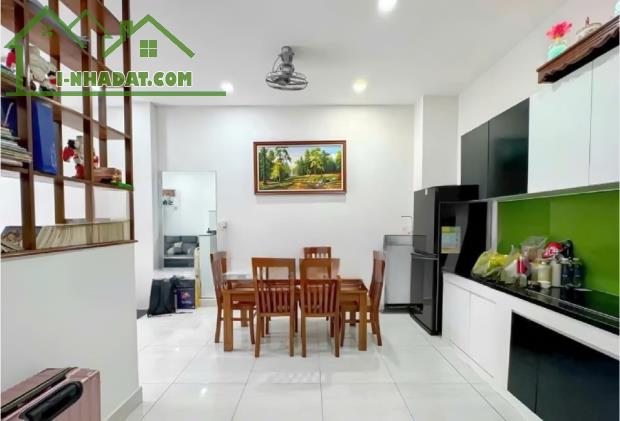 Hàng hiếm - Nhà đẹp 2 lầu ST đường nhựa 10m Nguyễn Thị Thập, Quận 7 - 1
