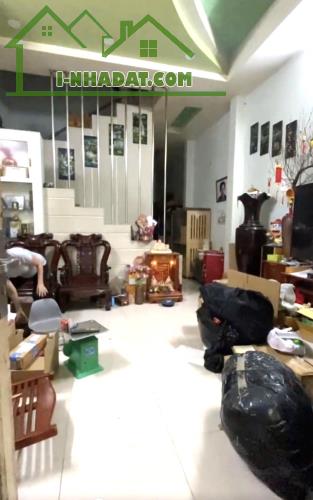 Tôi cần bán nhà MT đường Lê Niệm, Tân Phú, 88m2 ngang 5m, 4 lầu nhỉnh 11 tỷ. - 2