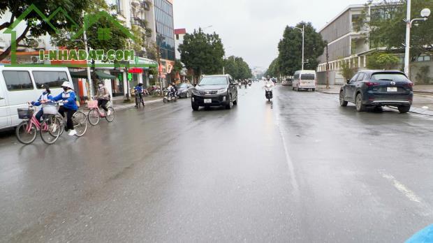 GIÁ ĐẦU TƯ, NHÀ GIA THƯỢNG 160M, 3T, MT8M, Ô TÔ THÔNG, 3 THOÁNG, SÁT PHỐ,BẠT NGÀN TIỆN ÍCH - 1