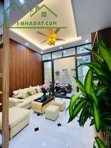 Bán nhà ĐỊNH CÔNG THƯỢNG - XÂY TÂM HUYẾT – 40M2 – chỉ 5.X tỷ