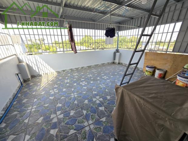 Gấp bán nhà Quốc lộ 13, Thủ Đức, dt 208m2, ngang 6m giá 18 tỷ, Mặt tiền đa kinh doanh. - 5