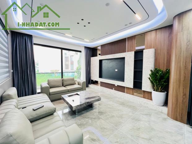 TUYỆT ĐỈNH NGỌC LÂM NGUYỄN VĂN CỪ 68M2 x 7T GARA Ô TÔ THANG MÁY FULL NỘI THẤT 15,9TỶ - 5