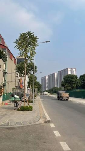 Bán 68m đất Trâu Quỳ Gia Lâm/MT 4.5m/2,5 tầng/gara oto thông/8,4 tỷ/LH 0979225685 - 2