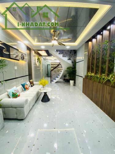 BÁN NHÀ 3 TẦNG HẬU GIANG, QUẬN 6 - 49M2, 6.5 TỶ - SỔ HỒNG CHÍNH CHỦ