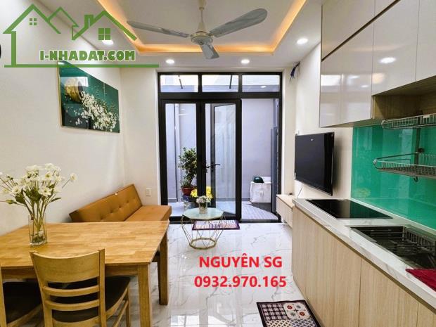 CHỈ 3x TỶ - 2 TẦNG FULL NỘI THẤT, DTSD 48 M2, NGANG CHUẨN 4M, XVNT, NGAY NGÃ TƯ HÀNG XANH. - 1