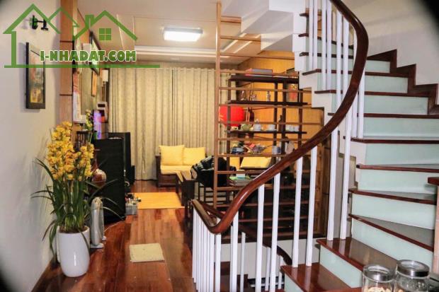 Bán nhàPhường Xuân La – Tây Hồ - 74m2 – 7 Tầng thang máy – Oto vào nhà – 22,5 tỷ .