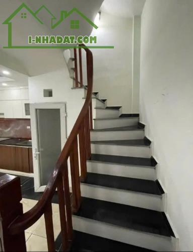 Cho thuê  nhà Phố Khương Trung, Ngã tư sở, 5 tầng, 30m2, 3 ngủ, 13 Triệu - 1