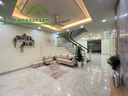 BÁN NHÀ LK VÂN CANH ĐẸP 100M2 - Ô TÔ TRÁNH - VỈA HÈ RỘNG - 2 THOÁNG - NỘI THẤT ĐẸP - 1