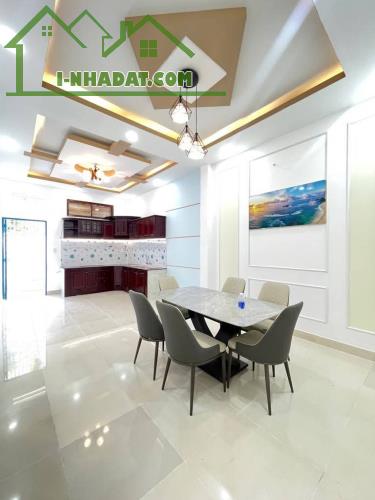 🔥🔥🏡 Bán nhà mặt tiền thạnh Xuân 21 quận 12 quá đẹp 👍👍  Diện tích 76m (4x19) giá 7.5tỷ - 1