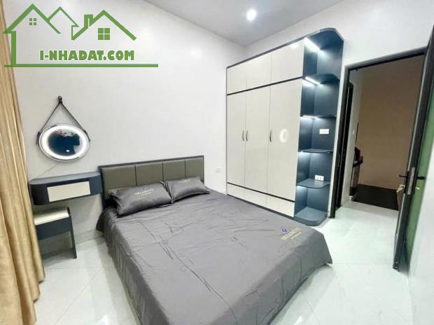 Bán nhà riêng phố Bạch Mai Hai Bà Trưng diện tích 25m² tầng 2,  sổ đỏ chính chủ giá 3.8 tỷ - 4